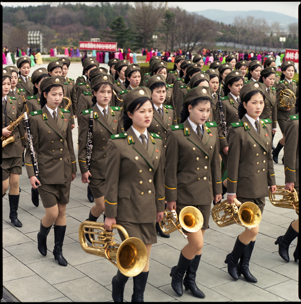 Watanabe Hiroshi Female Army Band  Grand Monument on Mansu Hill  North Korea Ideology in Paradise 2006