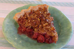 RL-Sour-Cherry-Streusel-Pie-Slice-300