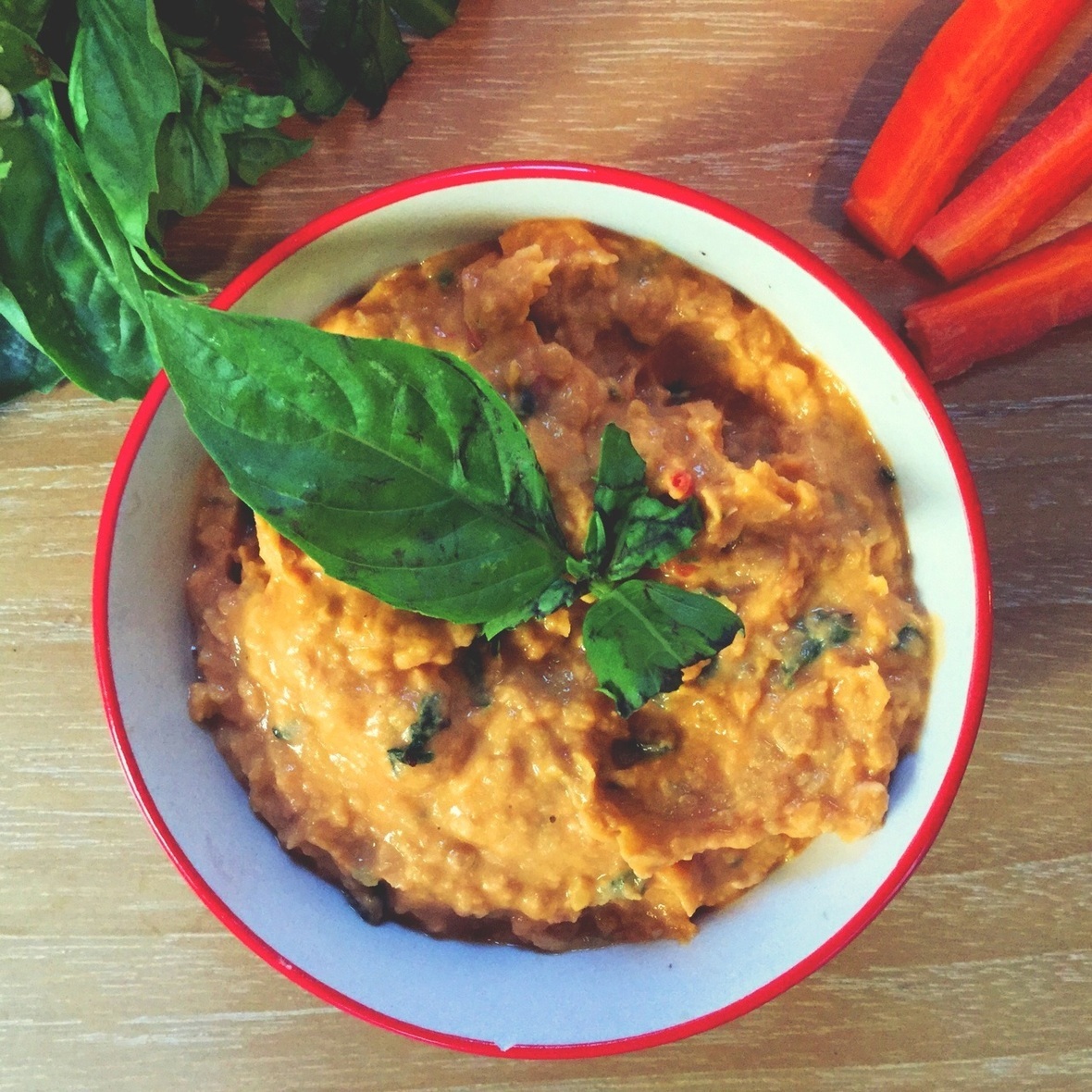 [Recipe} TomatoBasil Hummus + Salty Baked Eggplant Chips