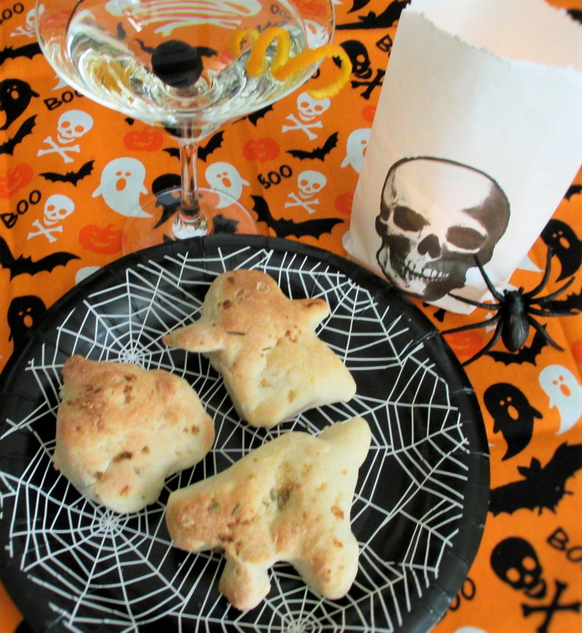 RL-Halloween-Savory-Bread