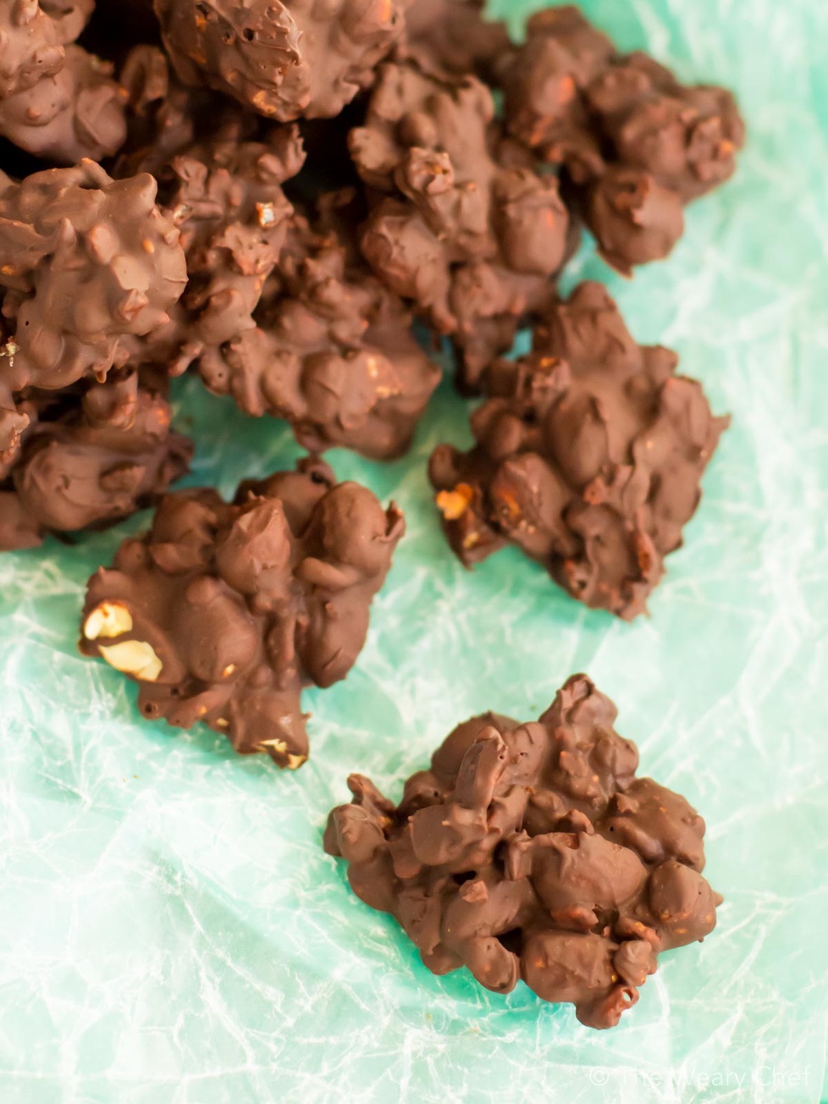 Crispy Dark Chocolate Peanut Clusters (super easy!!)