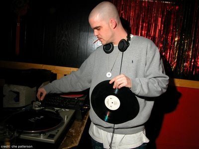 DJHouseShoes