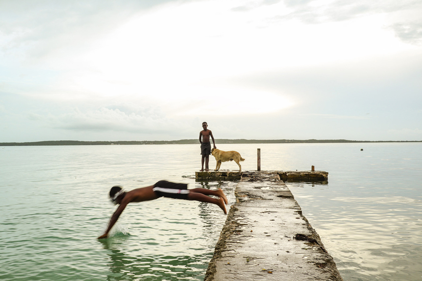 Boy-Diving