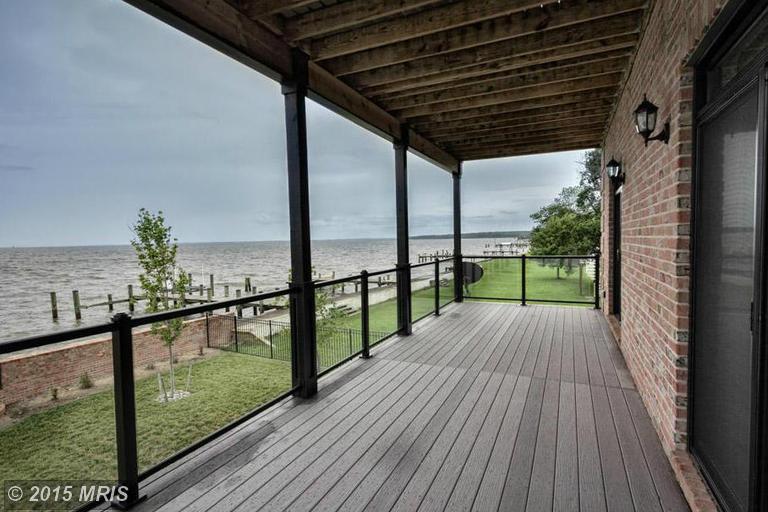 9115 Chesapeake Ave Millers Island's Point Lookout > In a class by