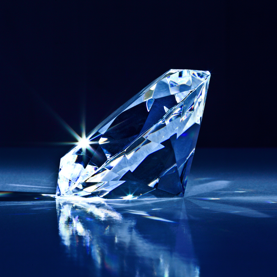 Announcing Aesthetic Everything Blue Diamond Crystal Awards 2020