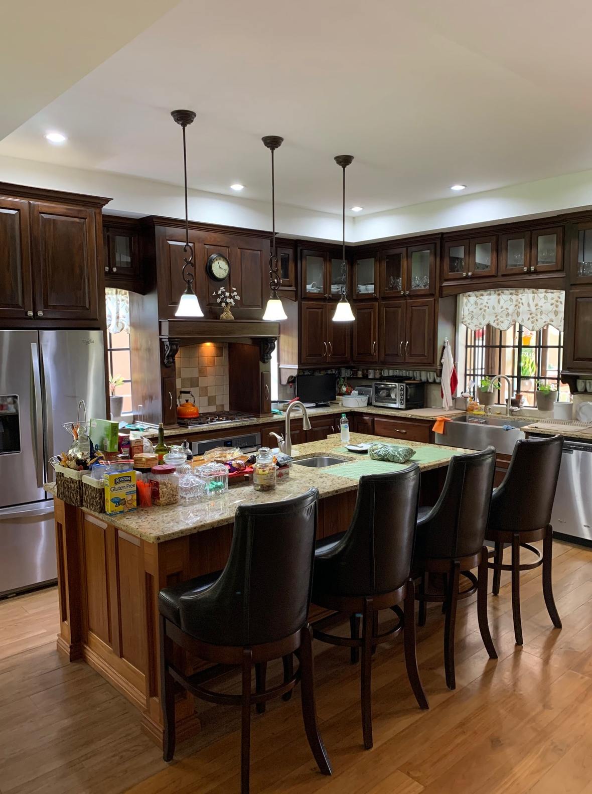 MARACAS VALLEY HOME WITH POOL 4.8M!!