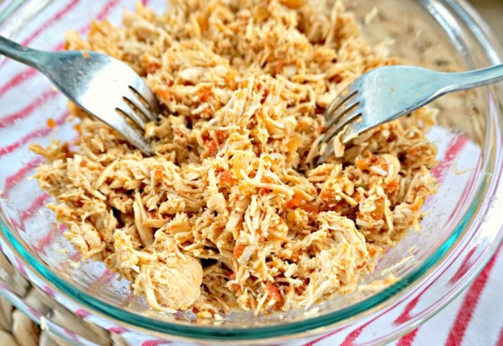 Easy Instant Pot Chicken Tacos from Frozen in 15 Minutes!