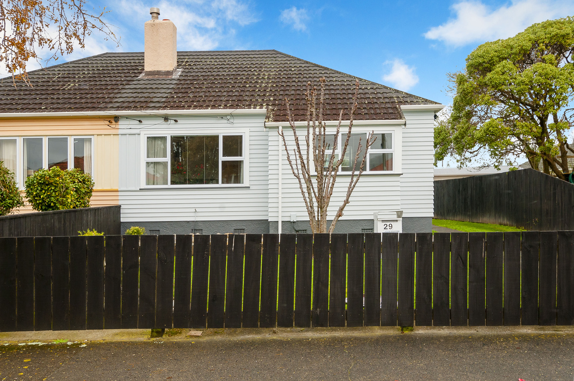 Property With Kelly at Tommy's Hutt Valley