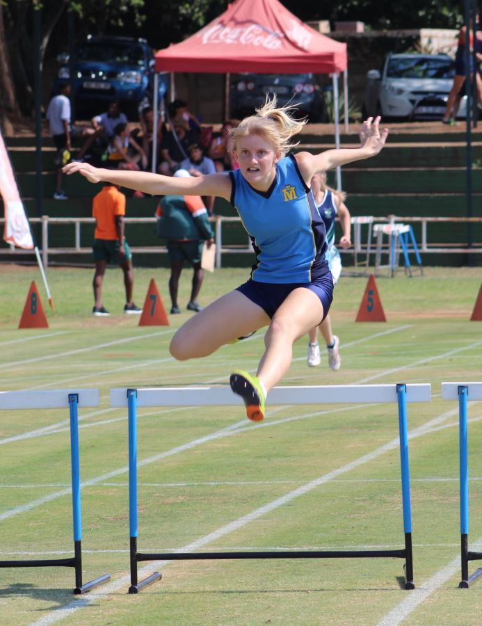 JJJ Athletics - Steph-Mari de Lange