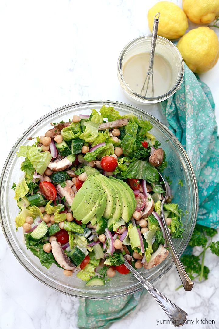 MustHave Tahini Dressing + Green Glow Smoothie