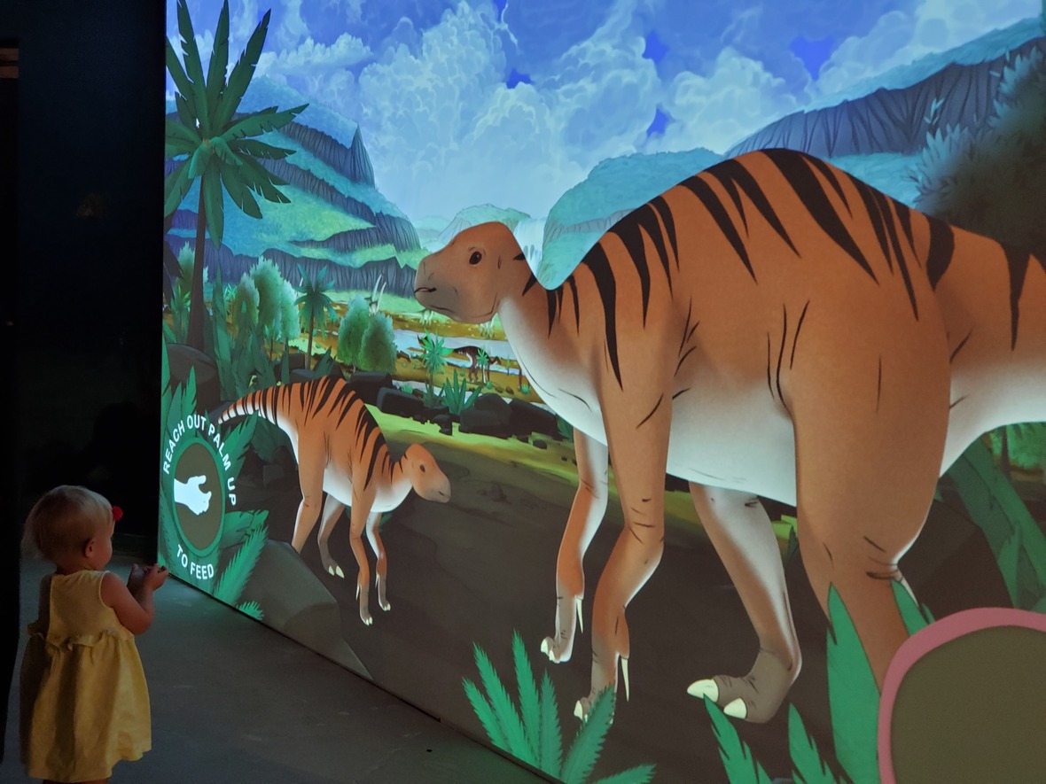 Digital Dinos Exhibit Provides Touchless Interaction at Las Vegas