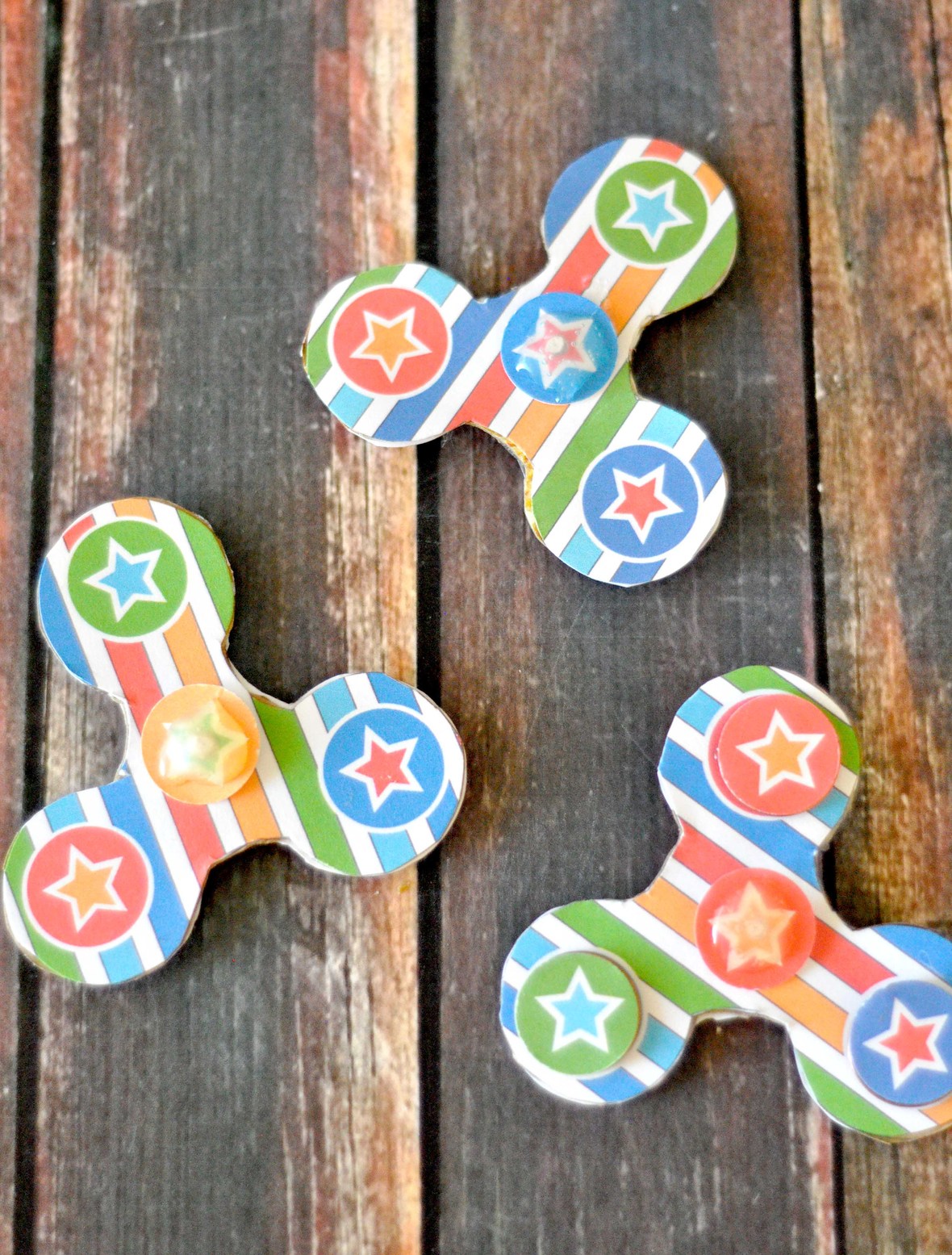 DIY FIdget Spinner &amp; Father's Day Printables!