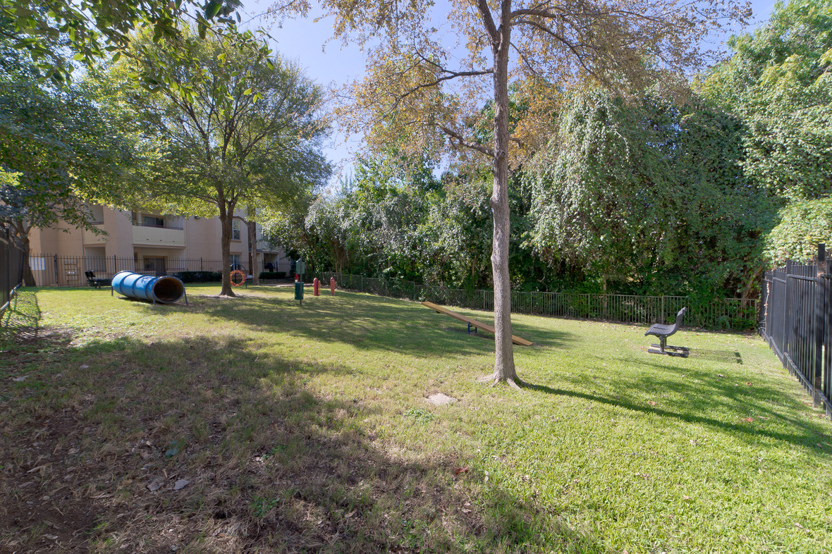 Oak Lawn Living At Its Best Dallas Native Team Dave PerryMiller