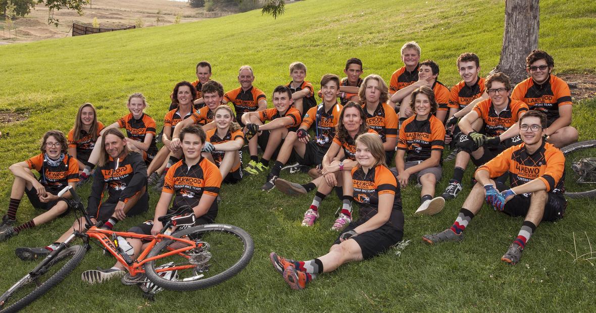 Lakewood HS Team Photo