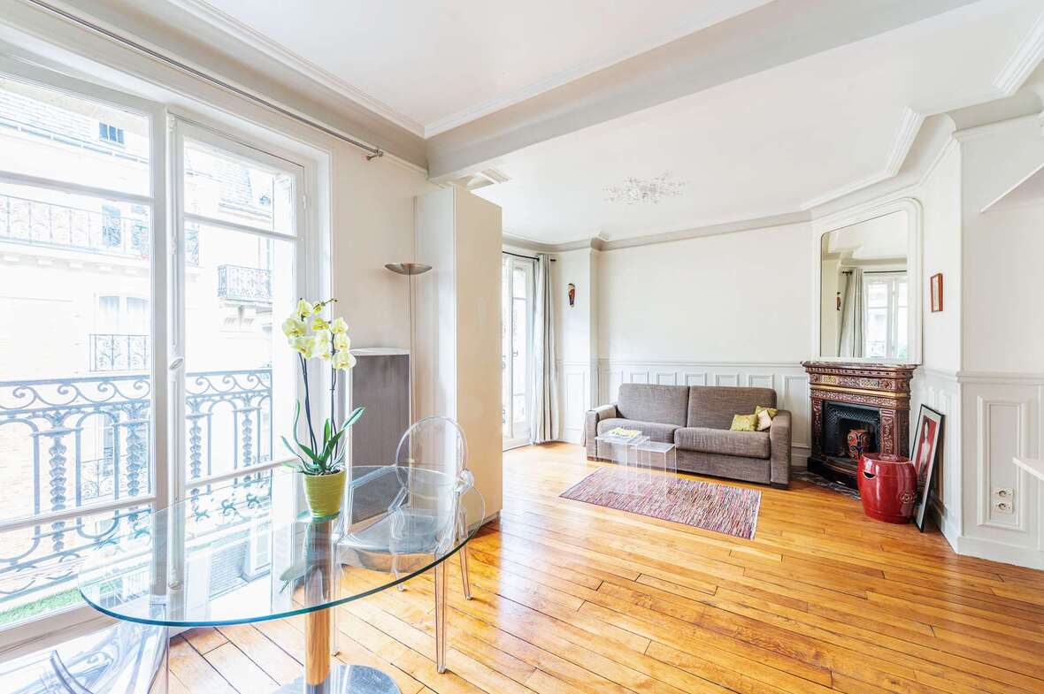 Why now is the best time to buy Paris real estate in 20 years + How to