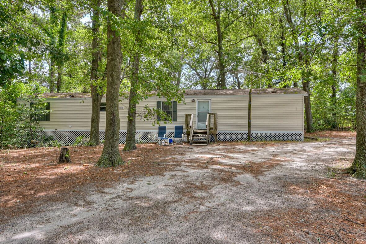 Price Reduced & Back On The Market, No Fault Of Seller!! 22Acre