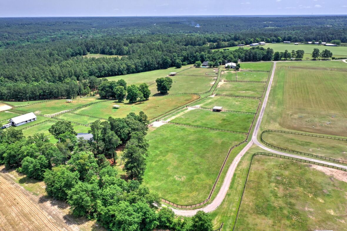 Price Reduced & Back On The Market, No Fault Of Seller!! 22Acre