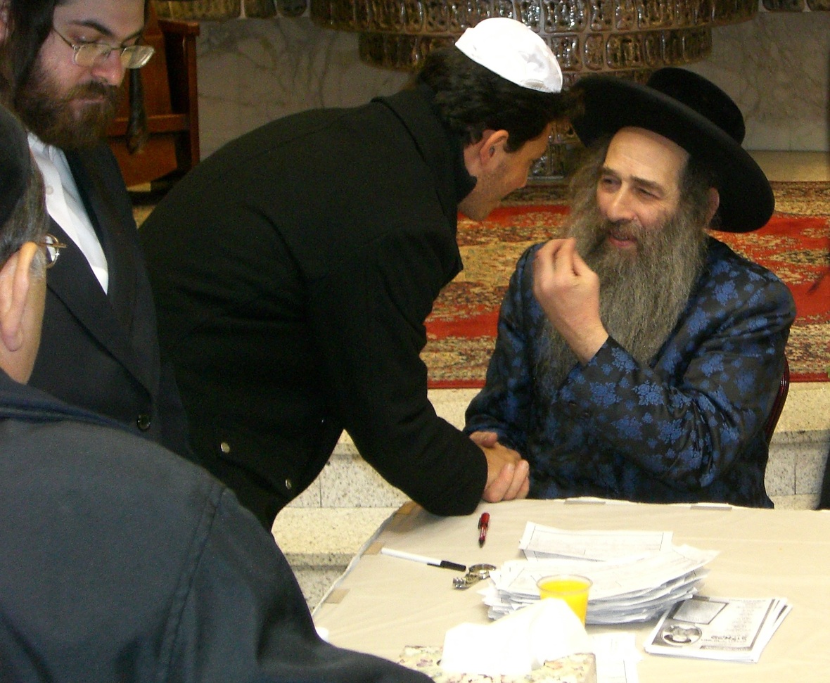 Kalever Rebbe in Paris