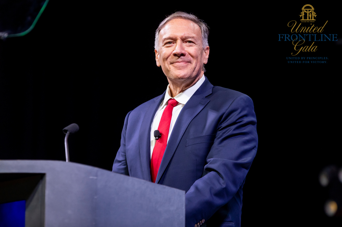 Pompeo Podium Photo with Gala Logo