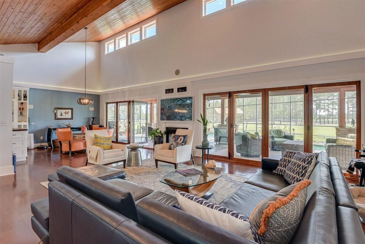 Just Listed in Windsor Trace!! 11Acre Horse Farm W/ Heated Inground