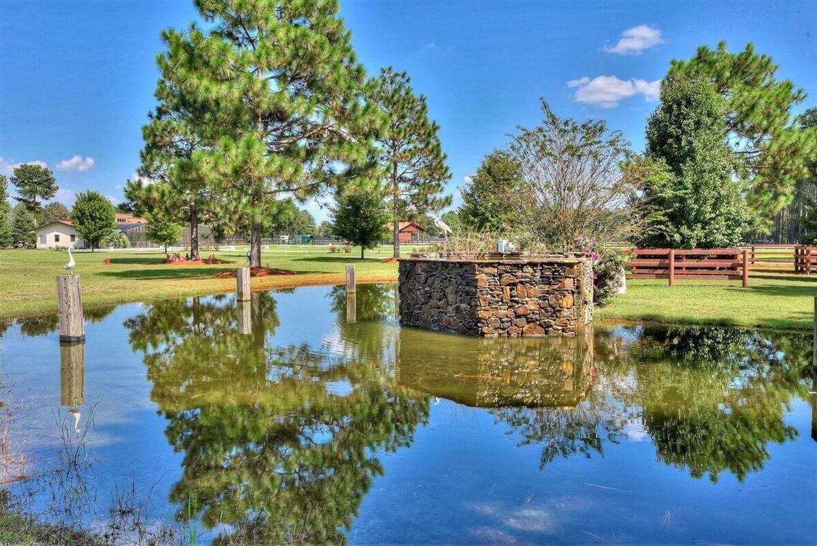 Just Listed in Windsor Trace!! 11Acre Horse Farm W/ Heated Inground