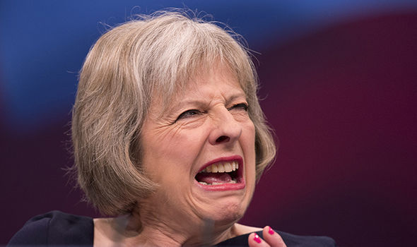 Theresa May, primer ministro de su majestad Isabel II Theresa May, primer ministro de su majestad Isabel II