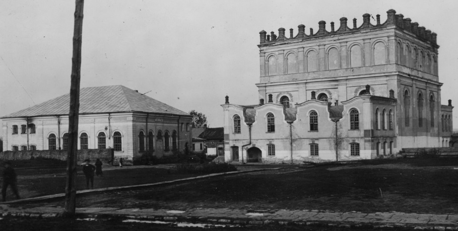 Old picture from the Synagogues of the Rebbes in Belz