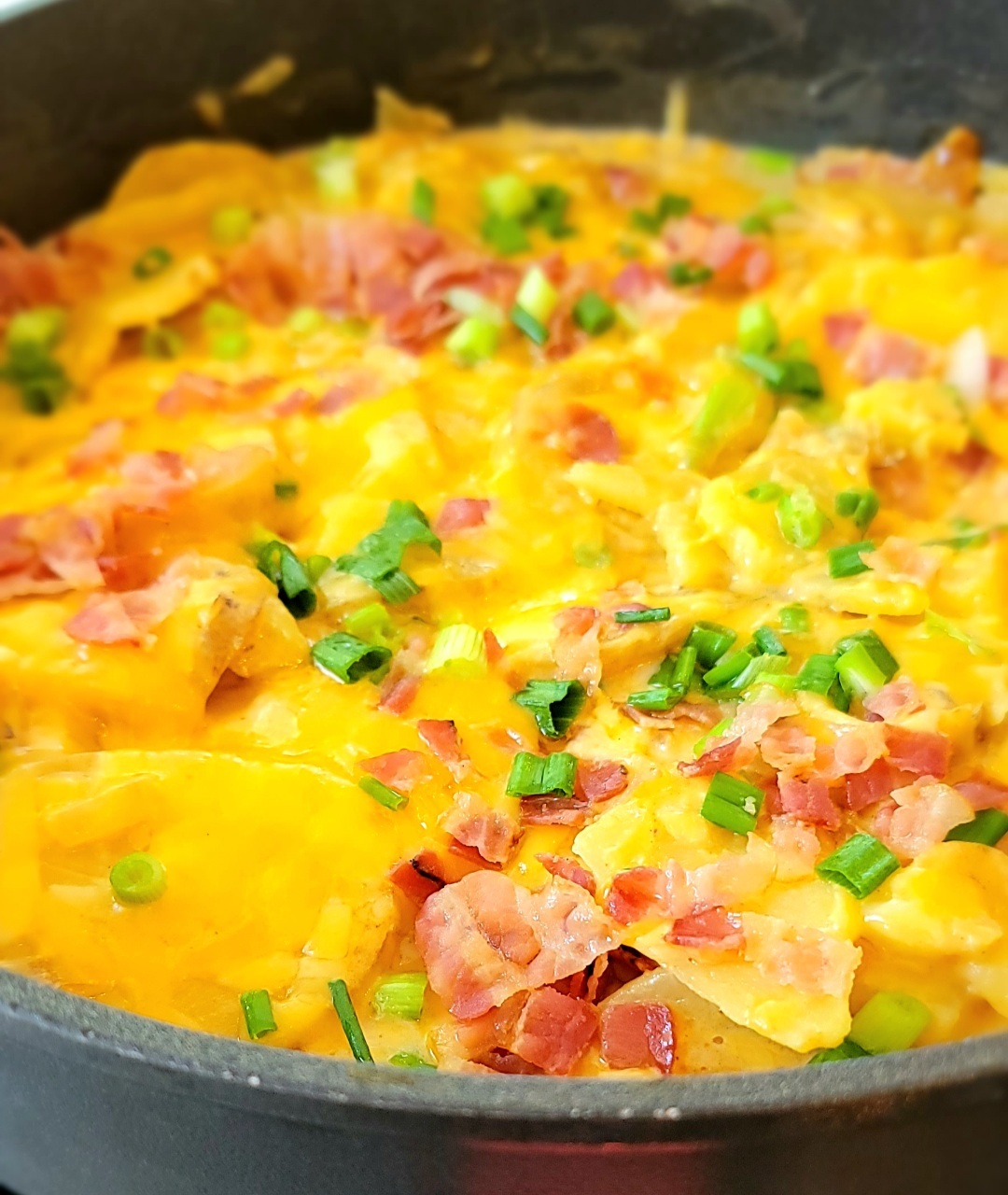 NEW! Skillet Au Gratin Potatoes (30 minute recipe)