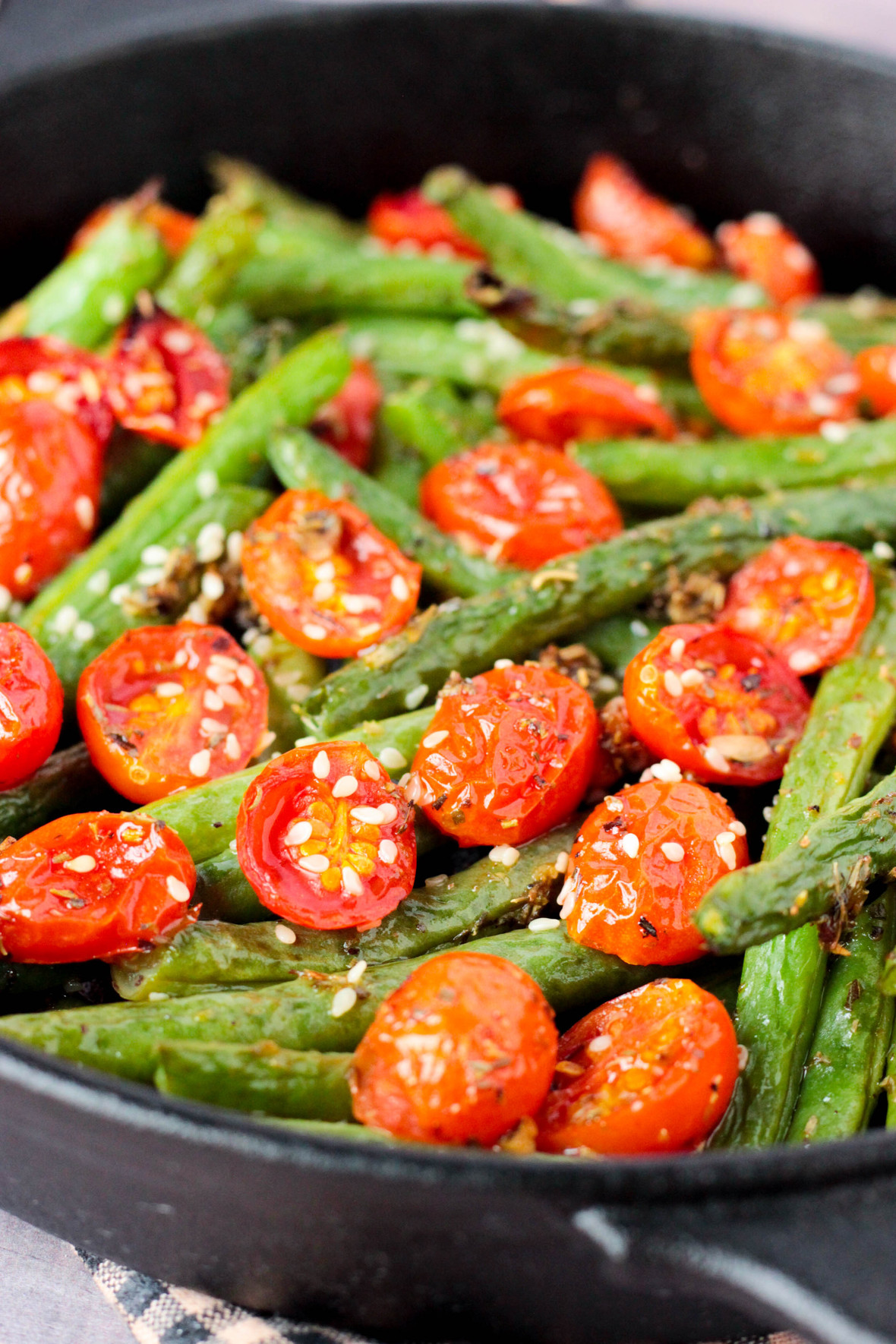 Roasted Garlic Sesame Seed Green Beans and Tomatoes