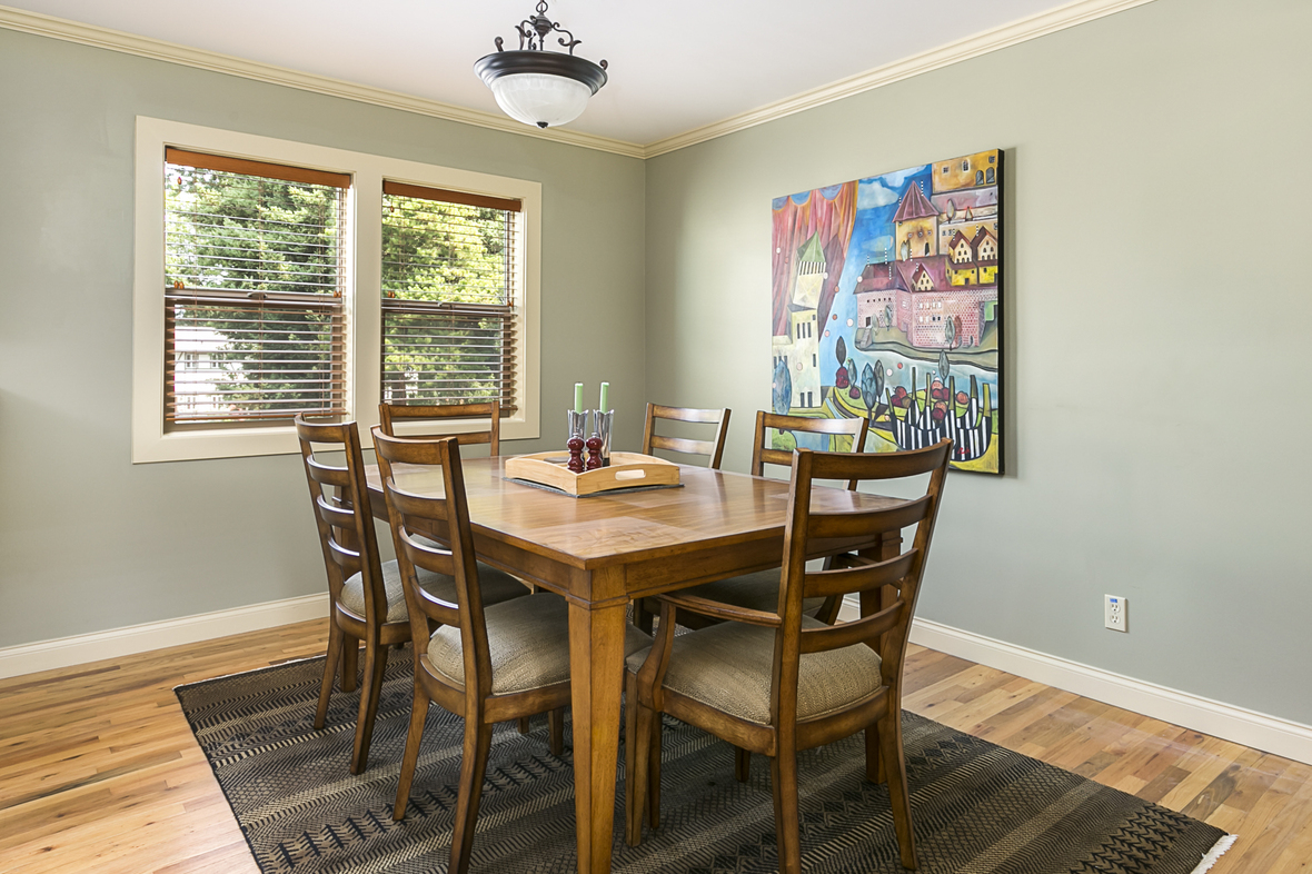 Open House Today 1pm3pm Investor's Condo in SE