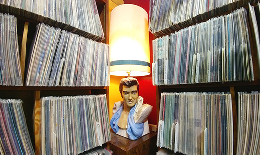 elvis lamp