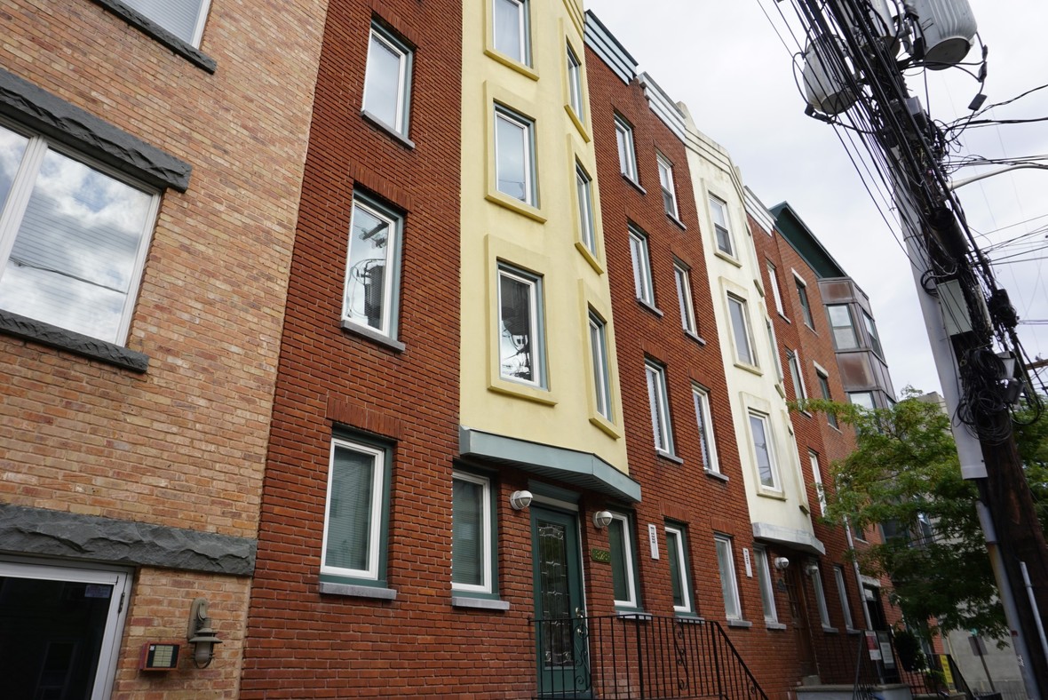 328 Monroe Street, Apt 3R , Easy to Show, Available Now