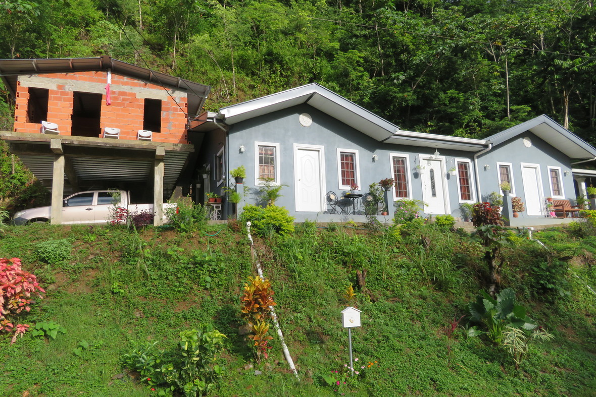 MARACAS VALLEY 3 BEDROOM HOME 1.9M!!