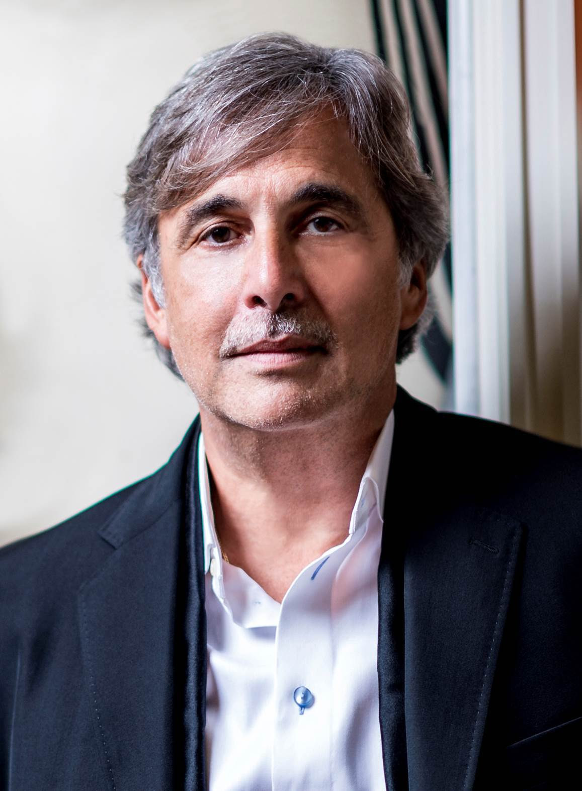 SBS CHAIRMAN RAÚL ALARCÓN APPOINTED TO FCC COMMITTEE SEEKING DIVERSITY