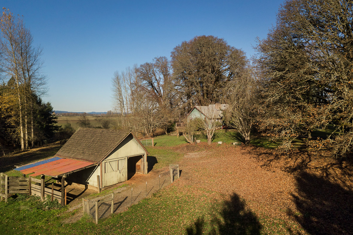 NEW LISTING ON SAUVIE ISLAND RIVER ISLAND REFUGE HOSTED OPEN TUES 12/