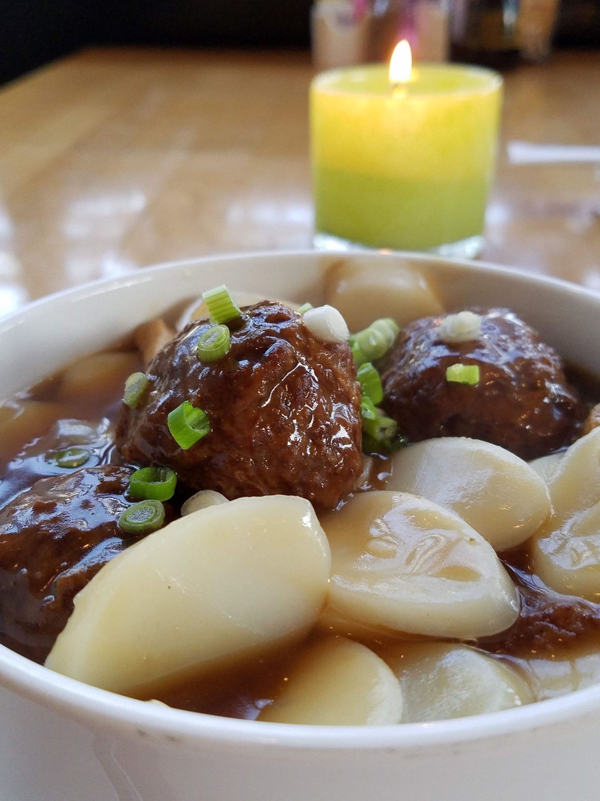 Lo Res Meatballs and Ricecakes