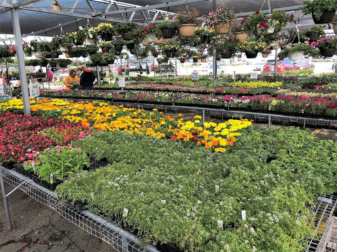 Massive Selections at Klein